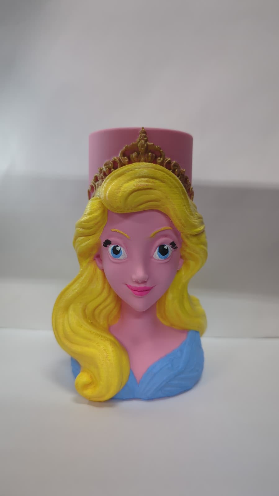 Princess Pencil Holder – Hand-Painted Desk Organizer