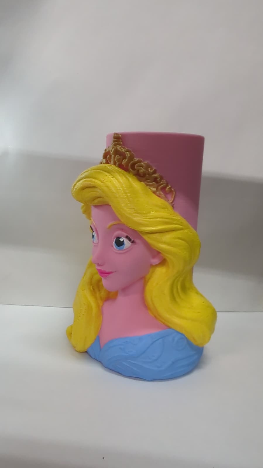 Princess Pencil Holder – Hand-Painted Desk Organizer