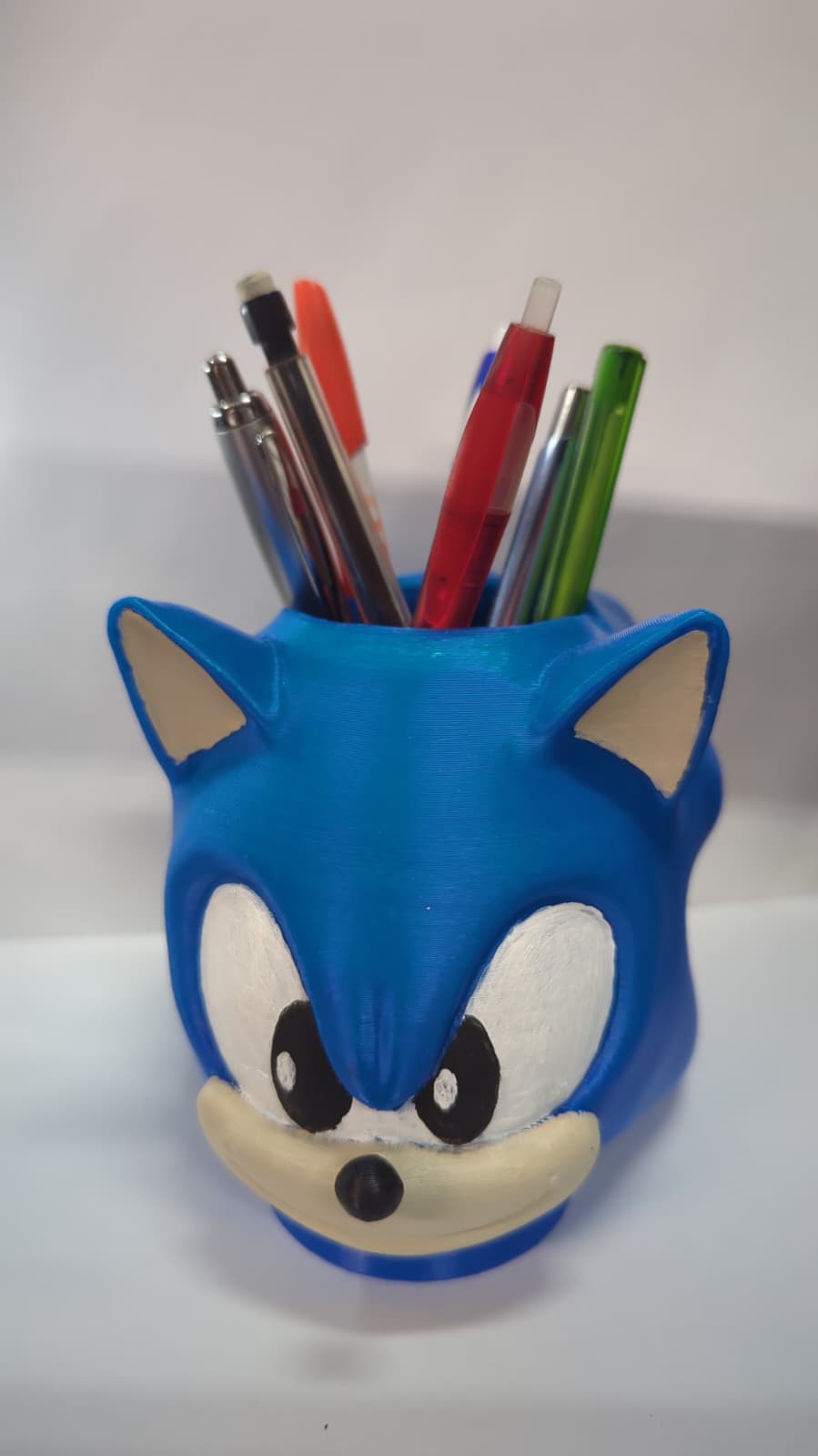 Sonic the Hedgehog Pencil Holder – Hand-Painted Desk Organizer